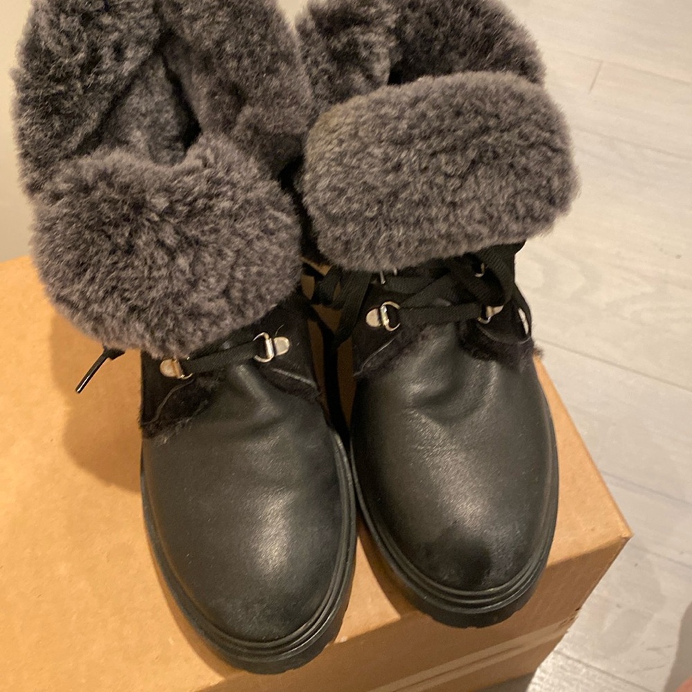Blender Winter leather and shearling boots with lug bottom.
